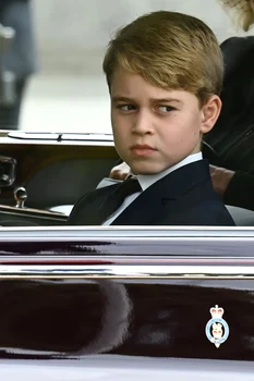 Prințul George va avea un rol important la încoronarea Regelui Charles
