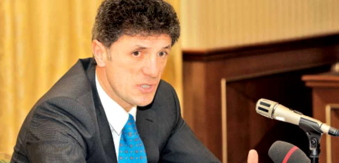 Gică Popescu le-a cerut susţinătorilor săi să boicoteze alegerile la preşedinţia FRF 