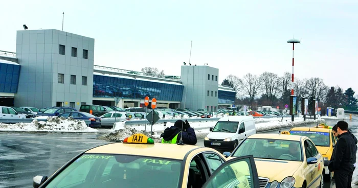 Aeroportul Otopeni, „cuibul“ taximetriştilor ilegali