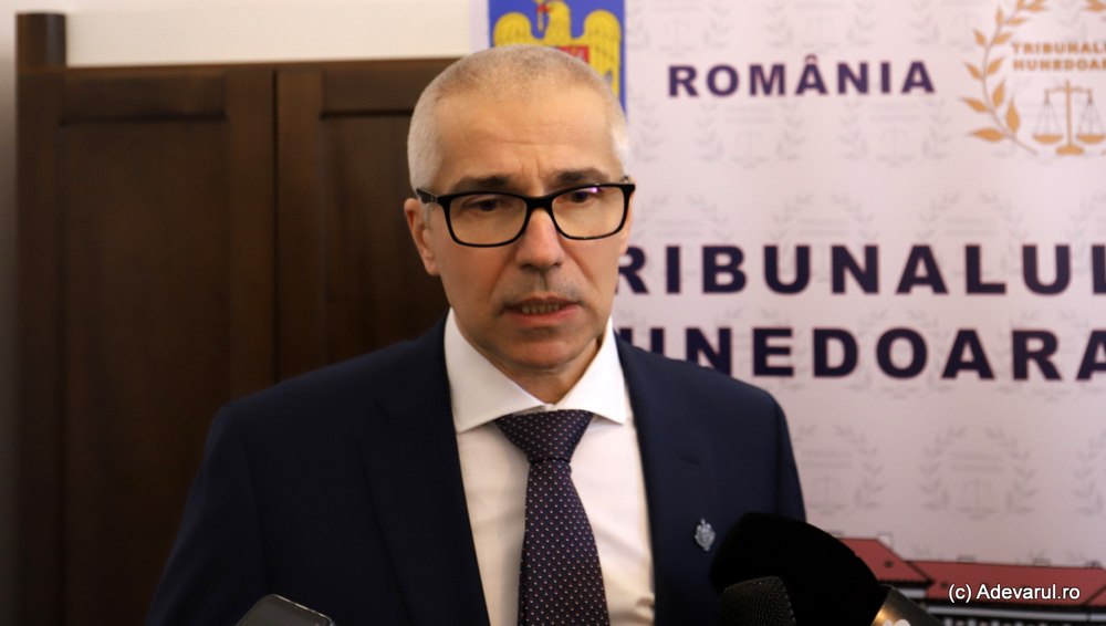 Reacția ministrului Justiţiei după ce Curtea de Apel Bucureşti a suspendat judecarea unui dosar: un pacient cu cancer cerea asigurarea tratamentului