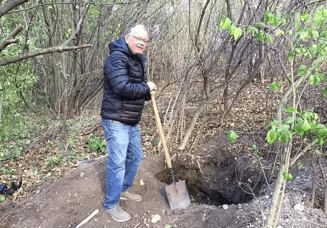O familie de polonezi a îngropat o comoară înainte de a fugi în România. Descoperirea făcută după 80 de ani