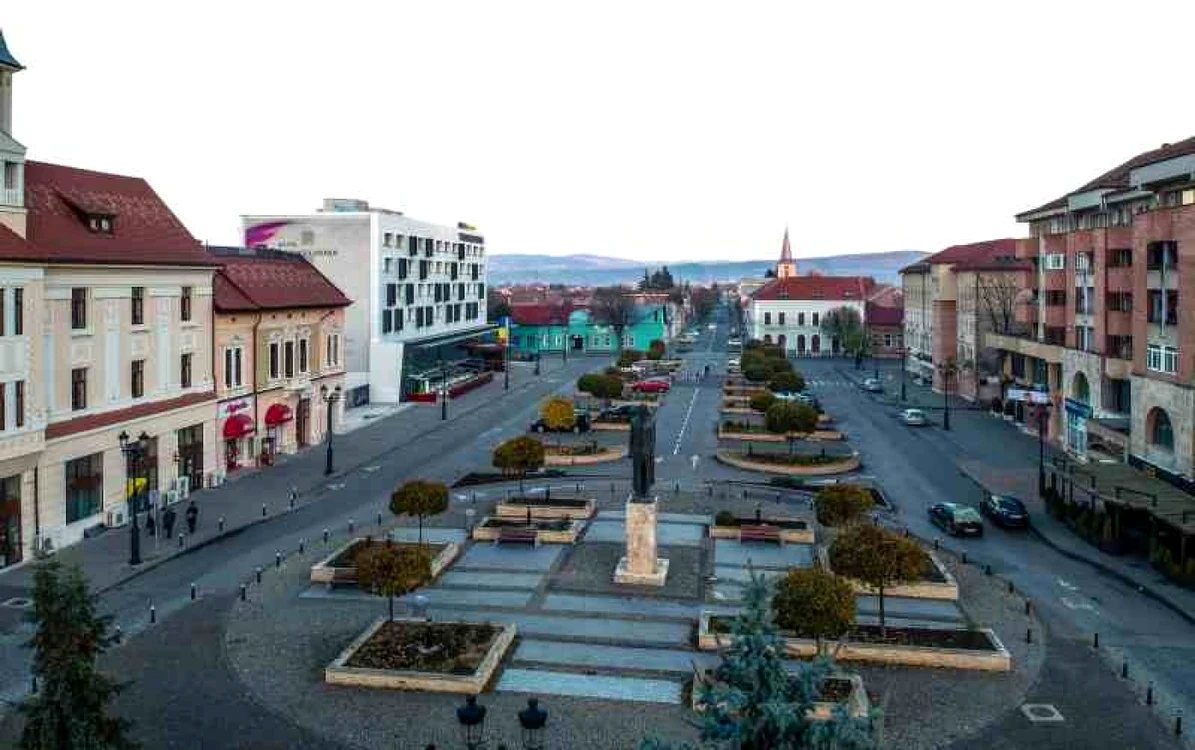 Parcare publică din centrul municipiului Alba Iulia