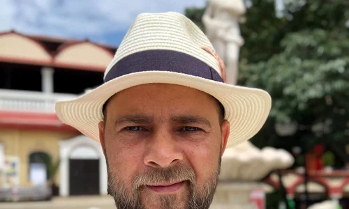 1 cosmin selesi leapsa cu supa coronavirus adi hadean 2 jpg jpeg