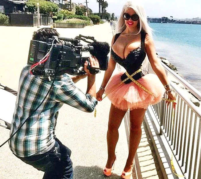 Îi invită pe neîncrezători să-i măsoare talia