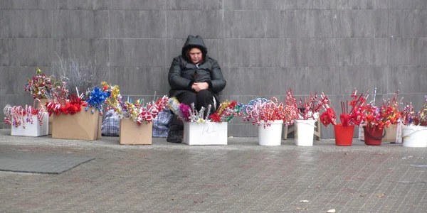 Vânzătorii bețișoarelor tradiționale sunt nemulțumiți