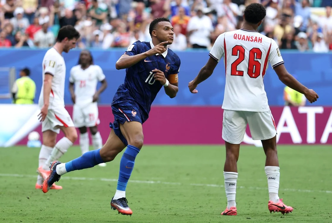 Mbappe a încheiat Campionatul Mondial cu 10 goluri (FOTO: Getty Images)