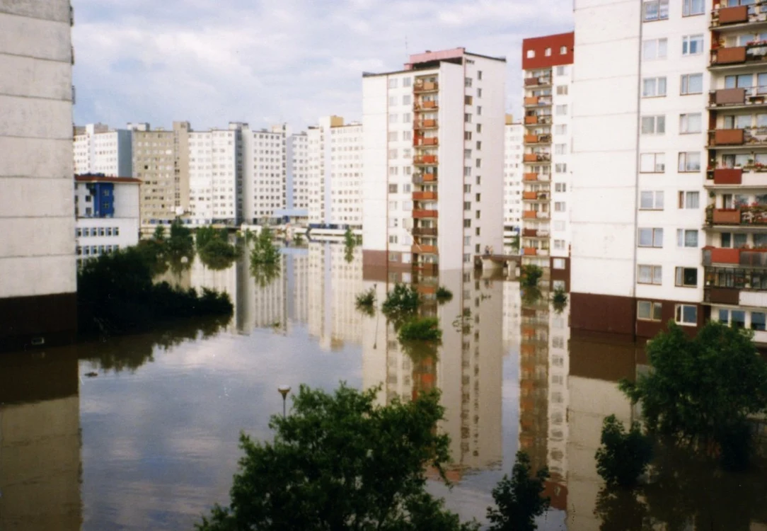 Viitura din 1997 a acoperit aproape 50% din orașul Wroclaw. Foto: wroclaw.pl