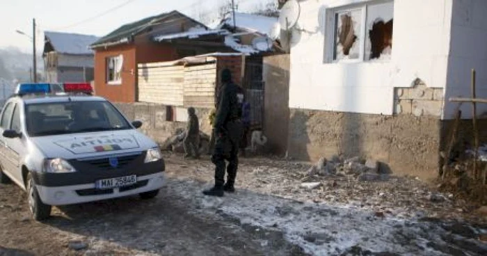 Spiritele s-au calmat doar la intervenţia mascaţilor