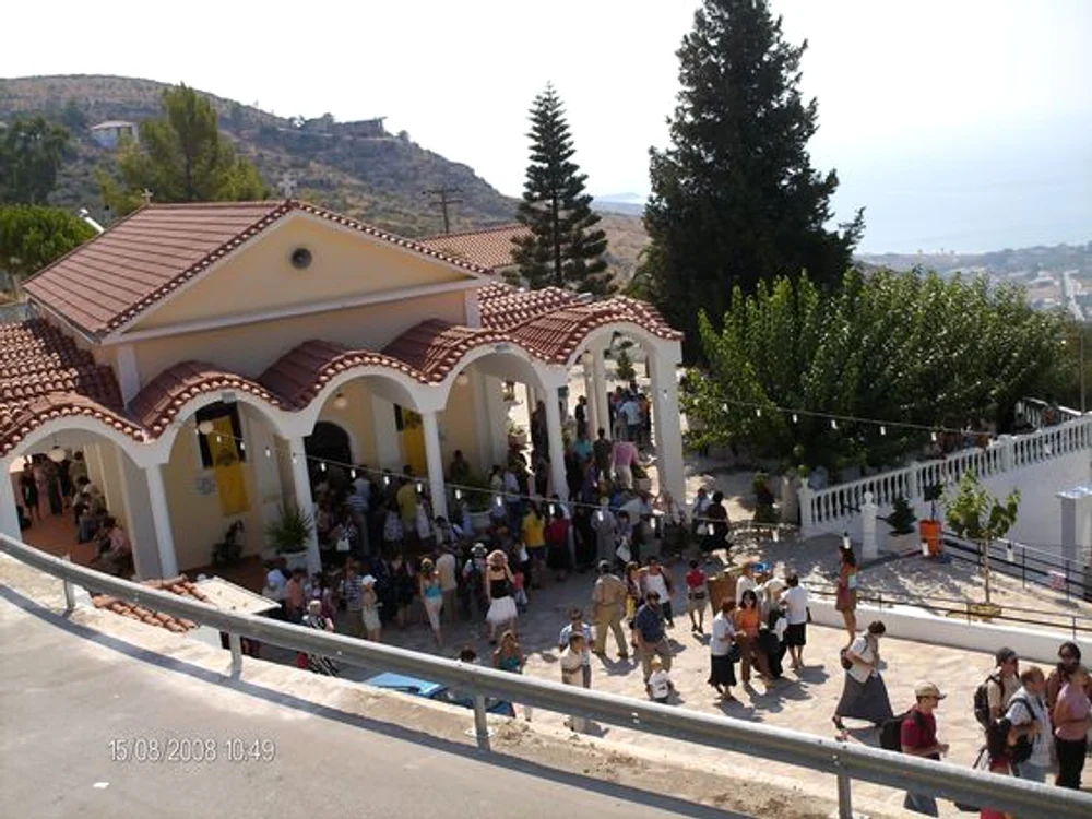 Biserica se află în localitatea grecească Markopoulo