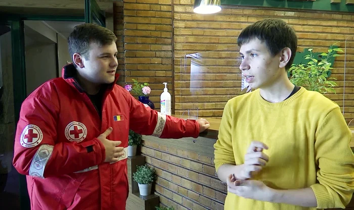 Ion Bogureac (stânga) are 17 ani Foto Iulian Bunilă