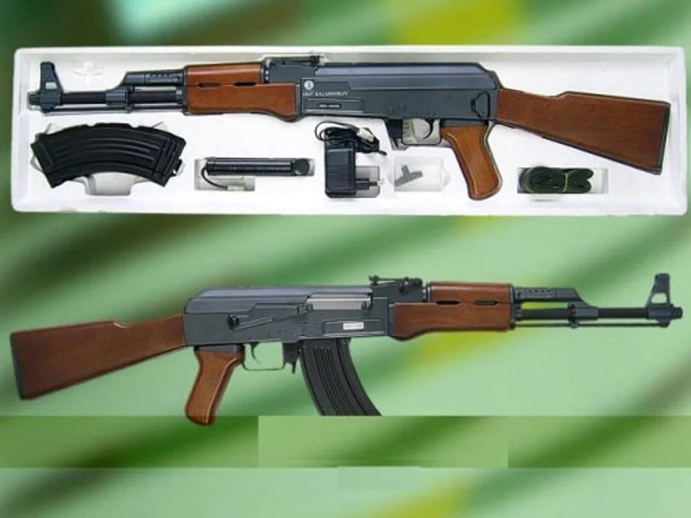 
    Producătorul puştilor mitralieră Kalaşnikov ar putea intra în faliment  