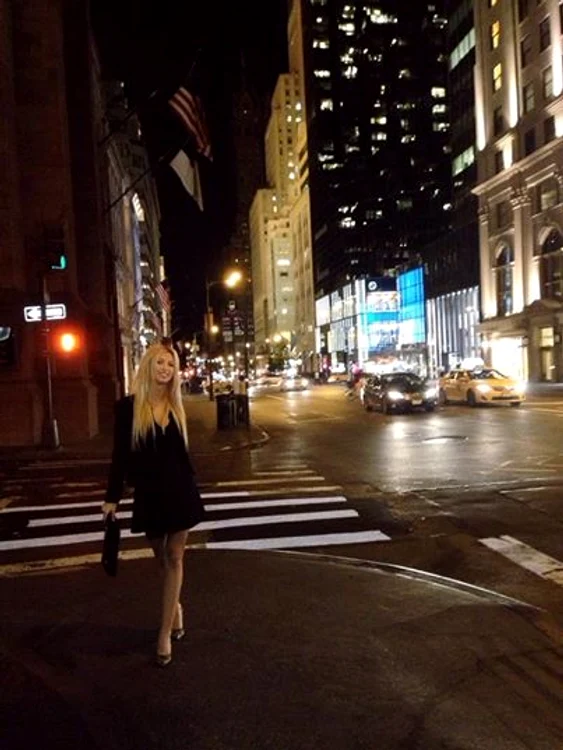 Andreea Bălan pe străzile din New York
