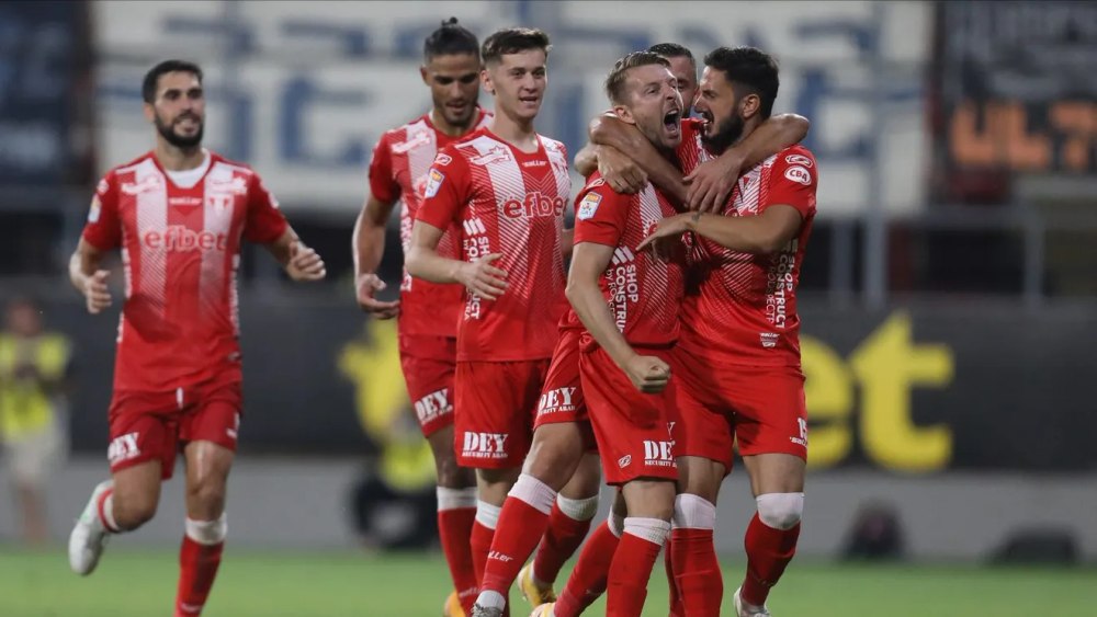 Atacantul român care face spectacol în străinătate! Gigi Becali l-a contactat pentru un posibil transfer la FCSB