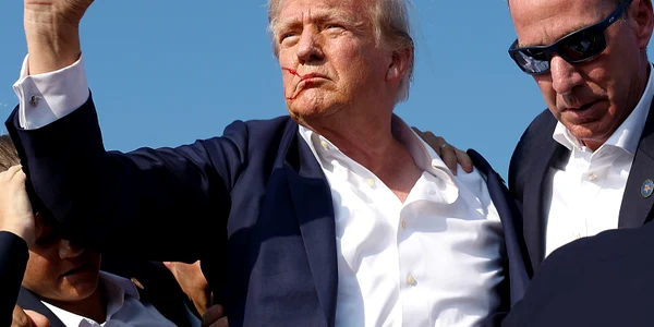 Donald Trump impuscat Foto GettyImages  (5) jpg