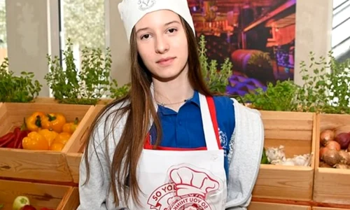 maria carolina savulescu png