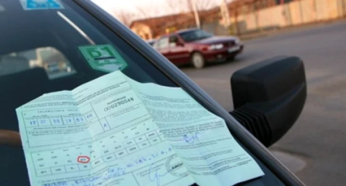 
    Prevederea suspendării poliței RCA este cuprinsă într-un proiect de lege   