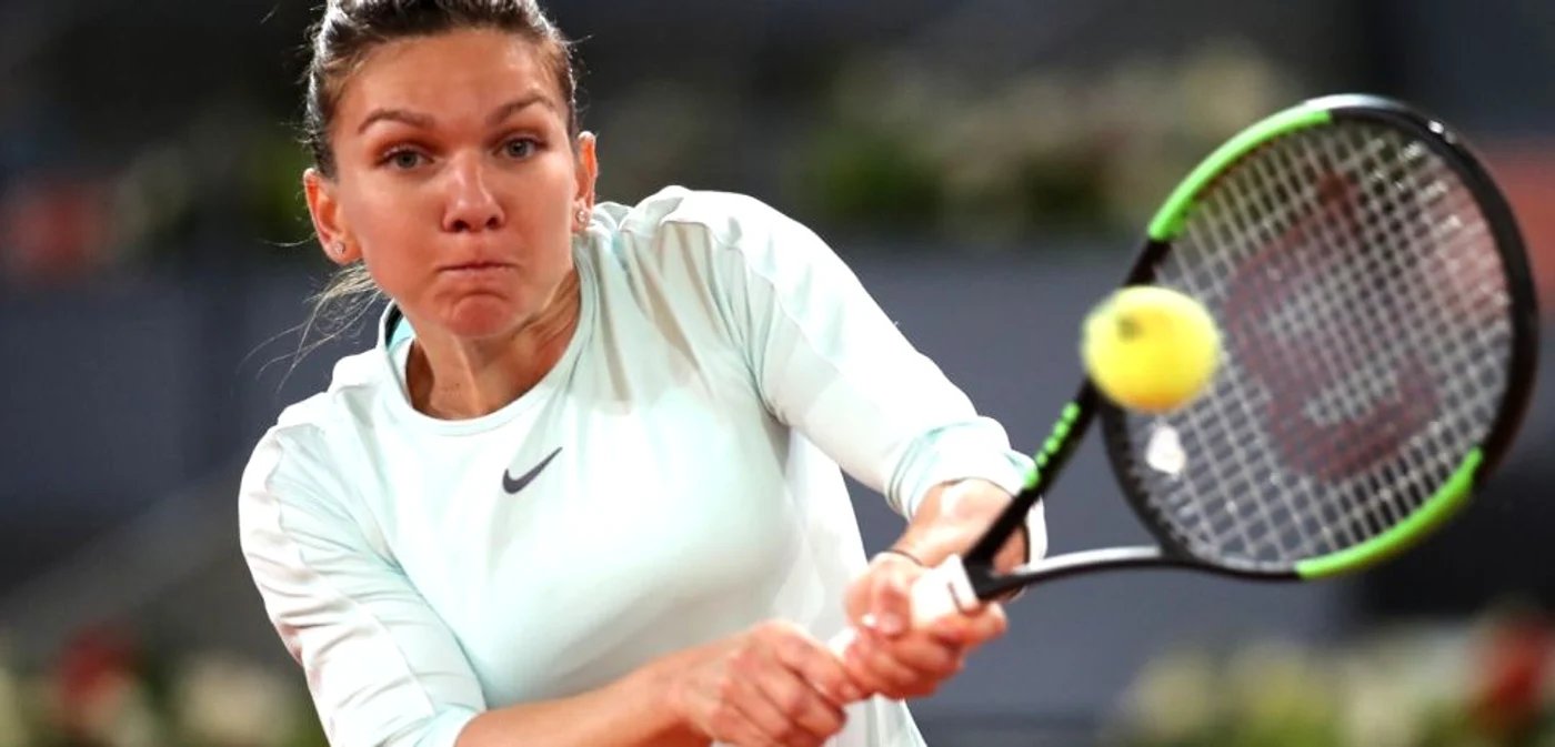 Simona Halep e la o victorie de a-şi repeta performanţa de anul trecut: atingerea optimilor la Melbourne