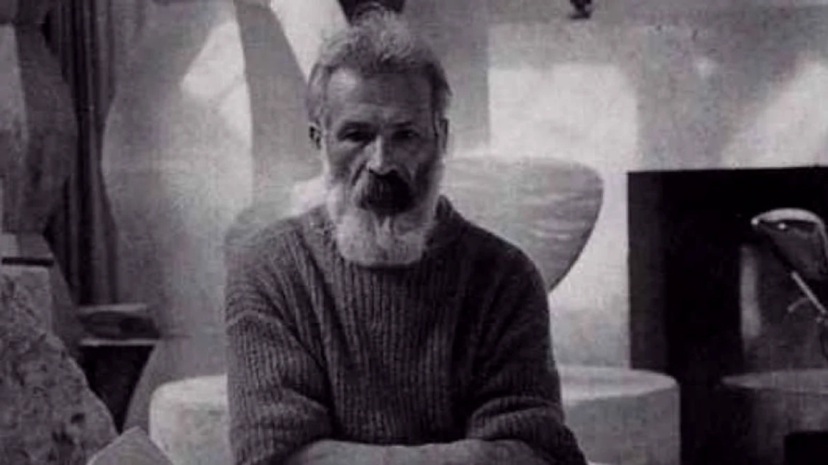 Un poet strânge semnături pentru aducerea osemintelor lui Brâncuşi în Gorj jpeg