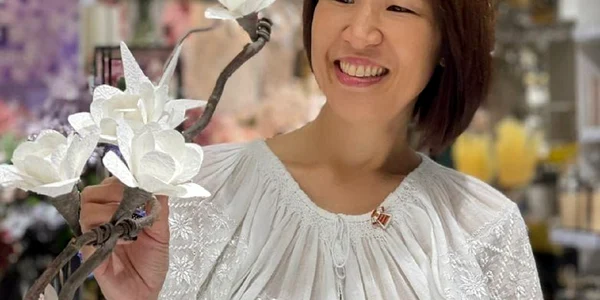 Ayako Funatsu creatoarea brandului Natsuko și florile sale Foto Arhiva personală credit Cristian Geamăn