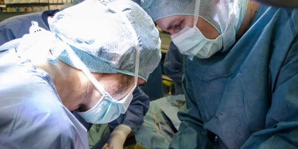 cancer pulmonar chirurgie spitalul polisano