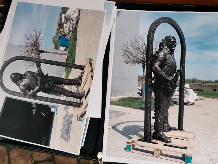 Monumentul lui Adrian Bărar FOTO Ștefan Both