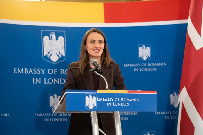 Ministrul Afacerilor Externe, la Londra. FOTO FB Oana Țoiu