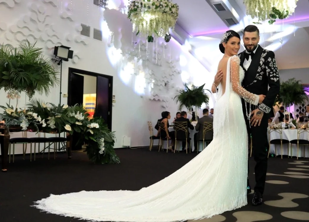 Adelina Pestriţu şi Virgil Şteblea au avut 200 de invitaţi la nuntă
