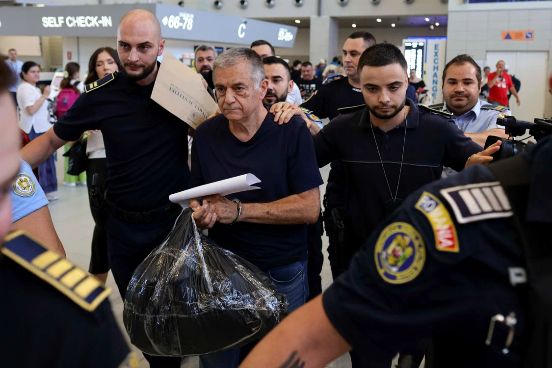 Ionuț Costea a fost adus în țară FOTO INQUAM PHOTOS