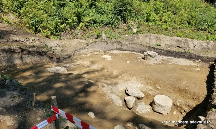 Sarmizegetusa Regia  Foto Daniel Guță  ADEVĂRUL (46) jpg
