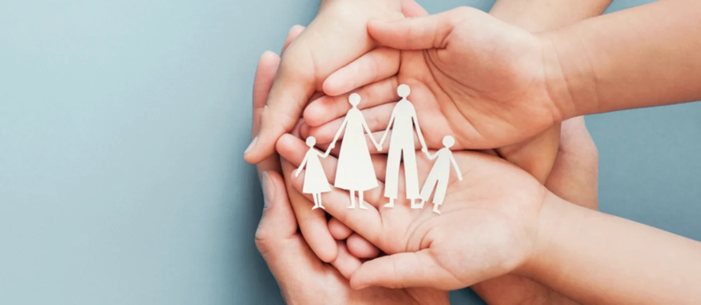 Un tânăr născut în România, dar adoptat de o familie din SUA, își caută mama - Foto Arhivă