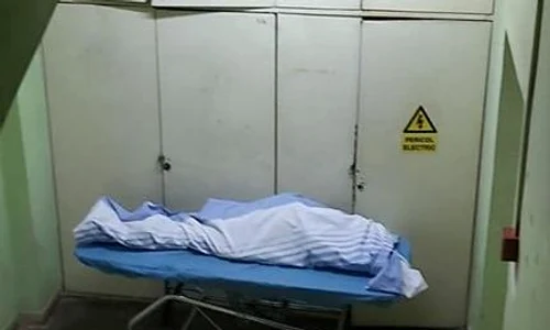 pacient decedat la spitalul universitar abandonat pe un hol jpeg