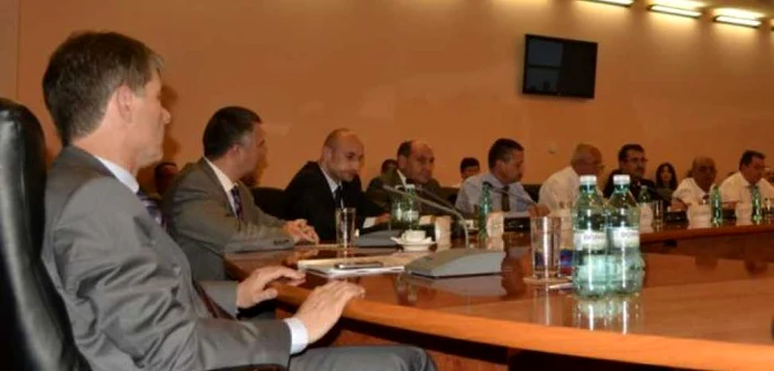 Edilii vor discuta aceasta chestiune la viitoarae şedinţă de plen, din luna noiembrie