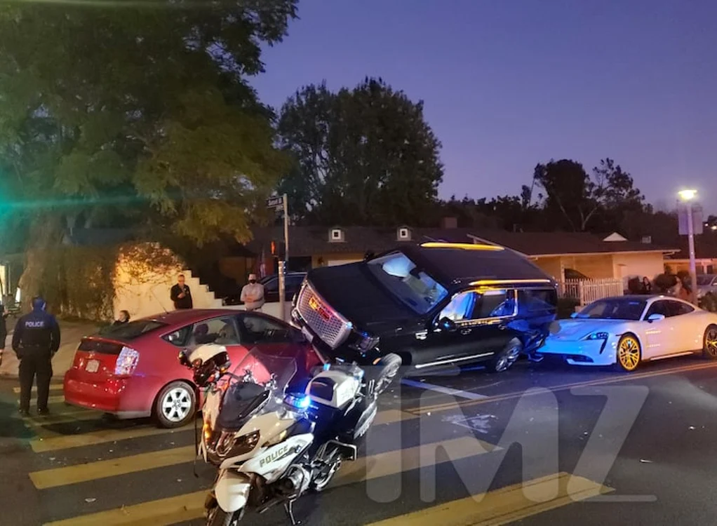 Accident Arnold Schwarzenegger FOTO TMZ
