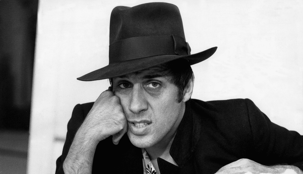 Adriano Celentano, un „Elvis al Italiei“ prins într-un trio conjugal