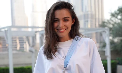 alexia eram jpg