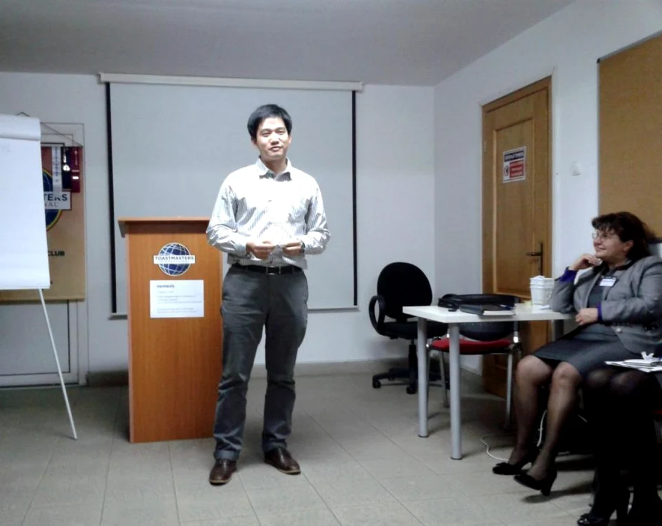 Allen Zhangxi are 28 de ani şi a ajuns în România prin multinaţionala la care este angajat. FOTO Arhiva personală