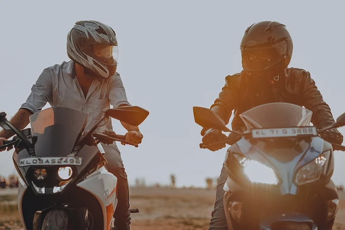 Motocicliști în trafic FOTO: Pixabay