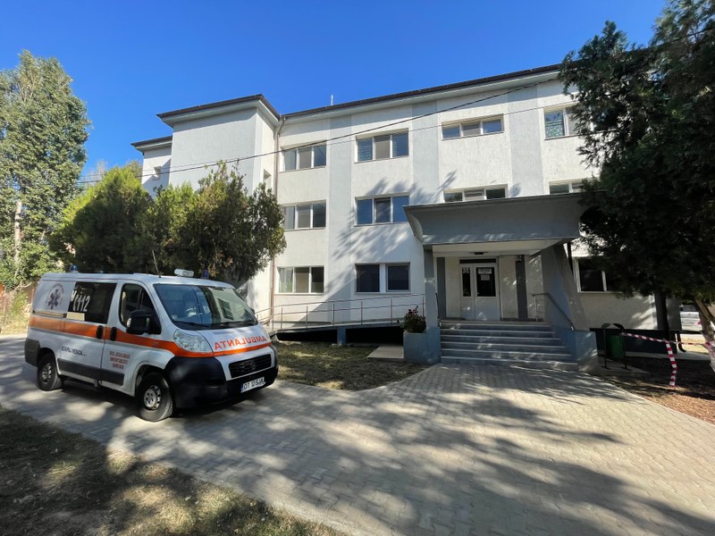 Policlinică la 12 ani de la desființarea spitalului. Mii de oameni erau trimiși să caute doctori în alt oraș din Olt