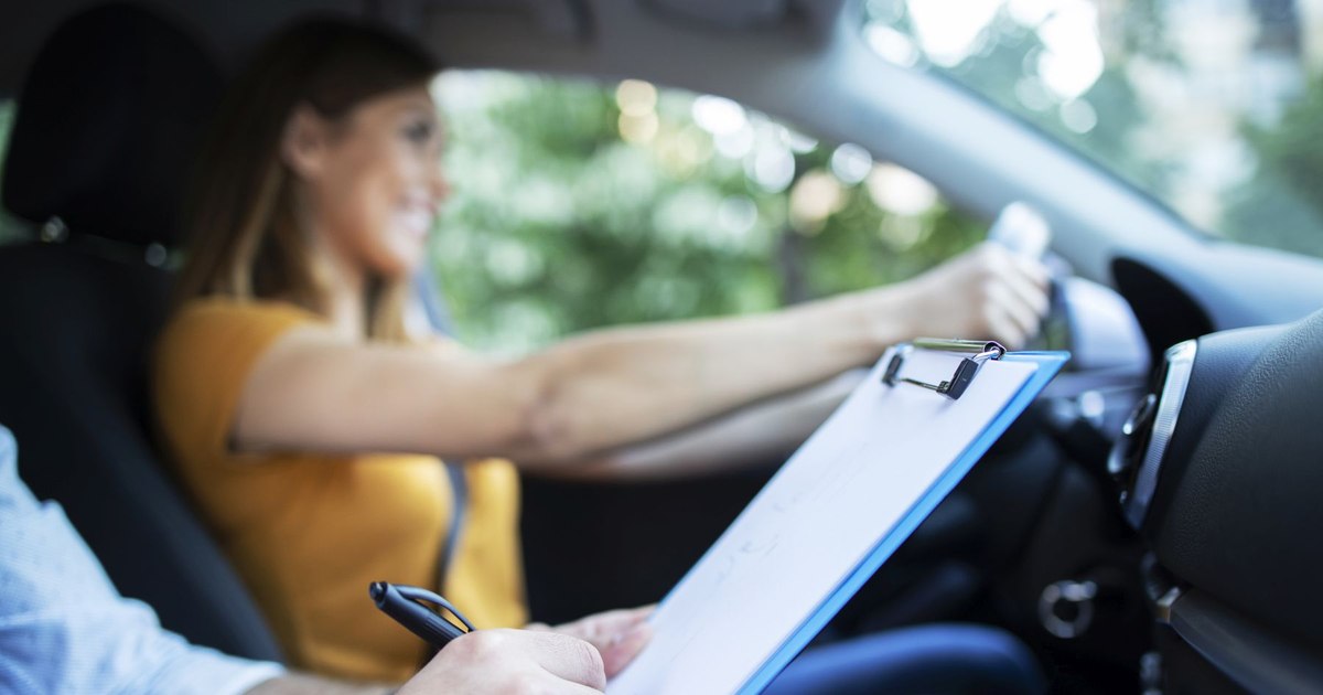 Mită de 2.500 de lei pentru permis, dar examenul a fost ratat