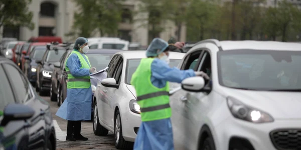 Centru vaccinare drive through Constituţiei. Foto Inquam Photos / Octav Ganea