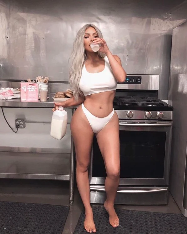 kim kardashian2 jpeg
