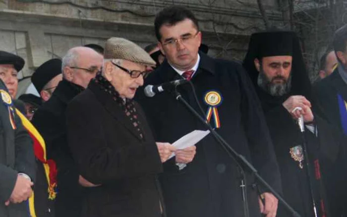 Radu Beligan, după primirea titlului de cetăţean de onoare FOTO: Ştefan Borcea