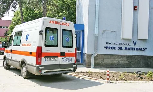 3 ambulanta spitalul matei bals lm 0004 jpeg