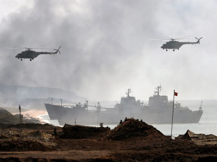 Exerciţii militare ale Rusiei în Crimeea FOTO EPA-EFE