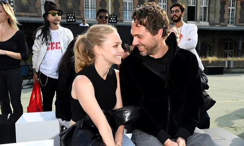 Givenchy : Front Row Paris Fashion Week Menswear Spring/Summer 2017 jpeg