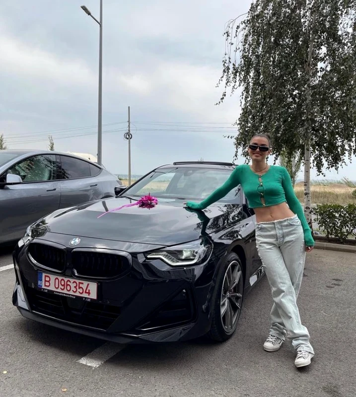 Alexia Eram și-a luat mașină de 70 000 de euro după America Express sursa Instagram