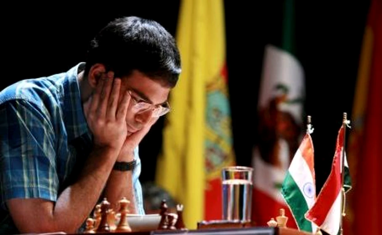 Viswanathan Anand este cunoscut pentru rapiditatea mişcărilor sale