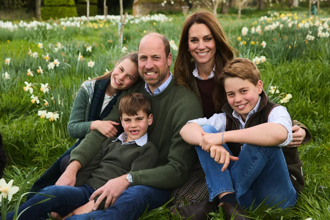 Felicitarea de Crăciun a familiei Prințului de Wales FOTO: X
