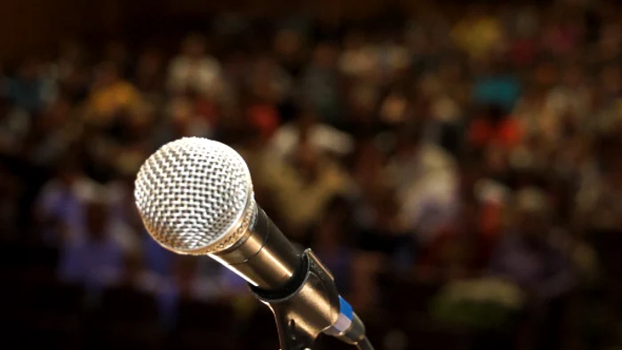 Cântăreața și compozitoarea spaniolă a fost nevoită să oprească spectacolul înainte de final