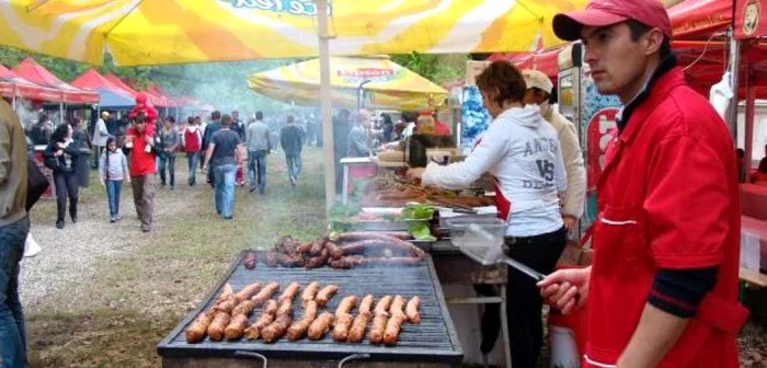 Micii vor sfârâii pe grătare la Drăgoieni